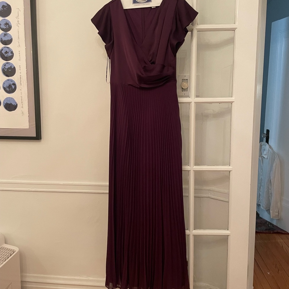 Elegant DKNY Purple Formal Silk Pleated Dress